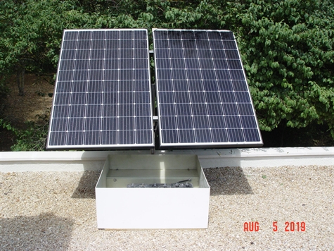 Tracker solaire avec batterie
